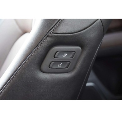 Honda UR-V 2.0T - 10790