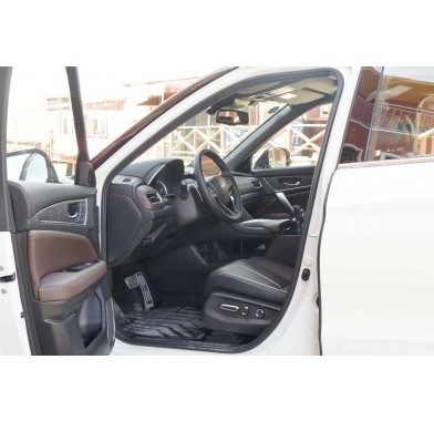Honda UR-V 2.0T - 10646